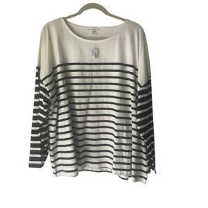 Maurices NWT Women's Plus Size 3X Black White Striped‎ Henley Round Neck Top